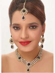 Kundan Necklace